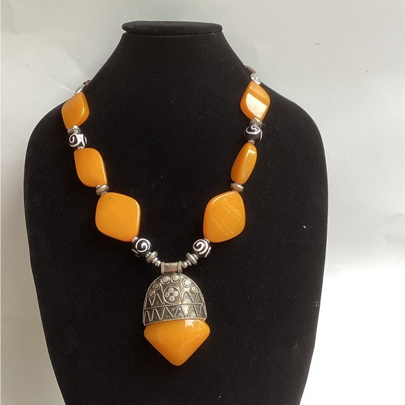 DENKAYS PEARL NECKLACE - Picture 9 of 12